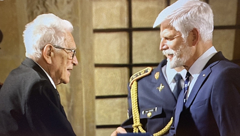 Zakladatel KRNAP – prof. Josef Fanta – obdržel státní vyznamenání