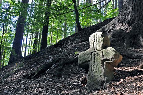 Putování za kamennými kříži