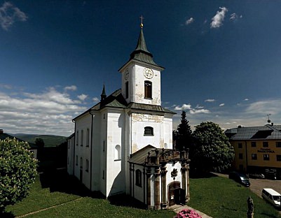 Vysoké nad Jizerou – farní kostel svaté Kateřiny Alexandrijské