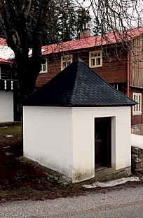 Paseky nad Jizerou – kaple Nejsvětější Trojice v osadě Havírna