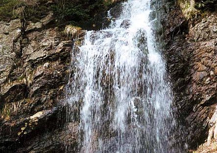 Modrodolský vodopád